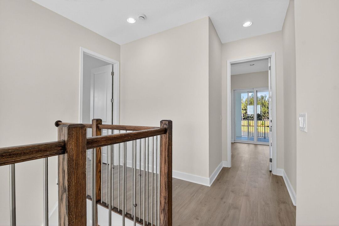 For Rent: $5,300 (5 beds, 4 baths, 4099 Square Feet)