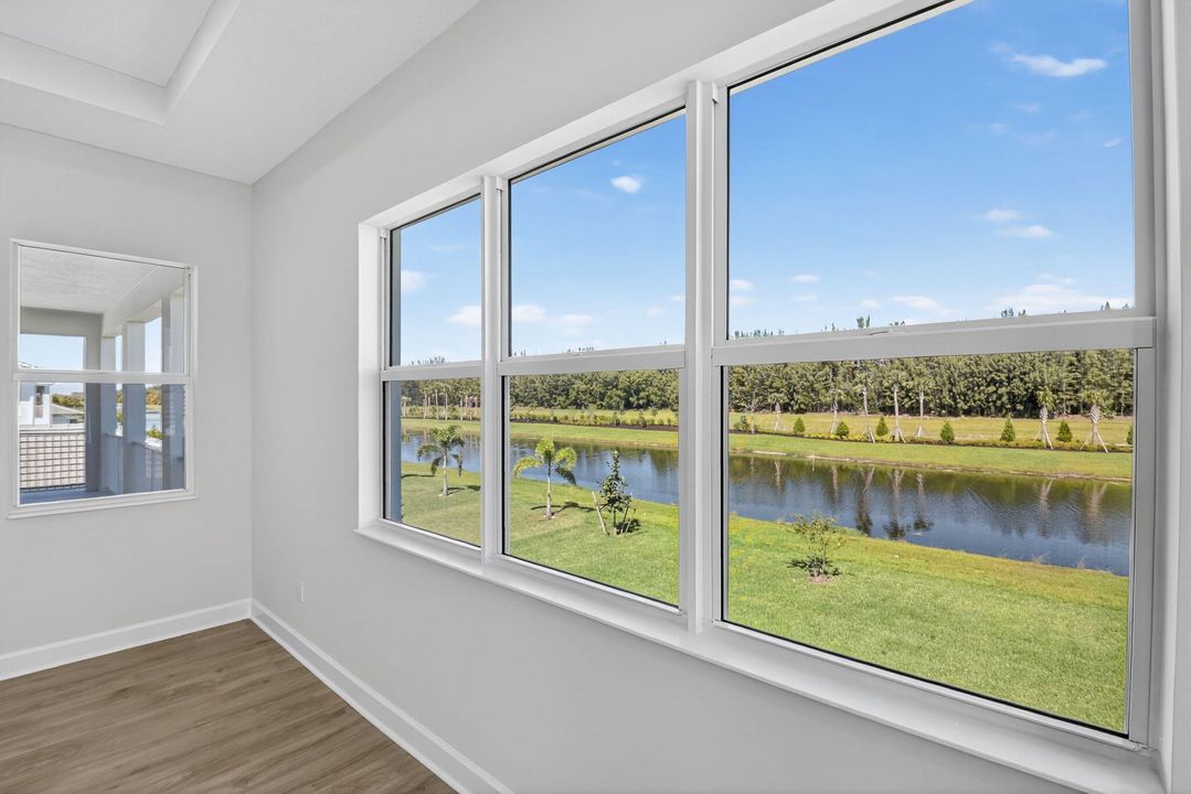 For Rent: $5,300 (5 beds, 4 baths, 4099 Square Feet)