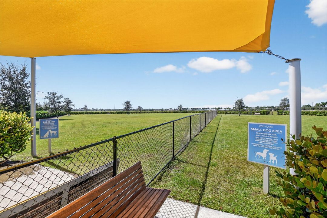 For Rent: $5,300 (5 beds, 4 baths, 4099 Square Feet)