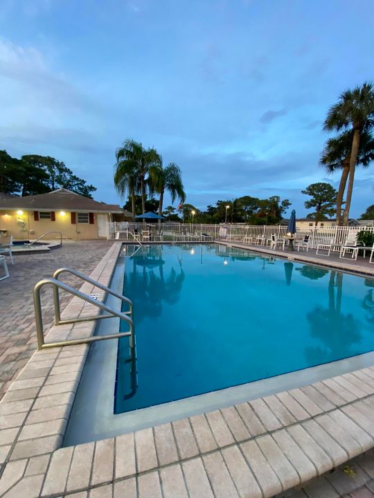 待售: $33,000 (2 贝兹, 2 浴室, 1200 平方英尺)