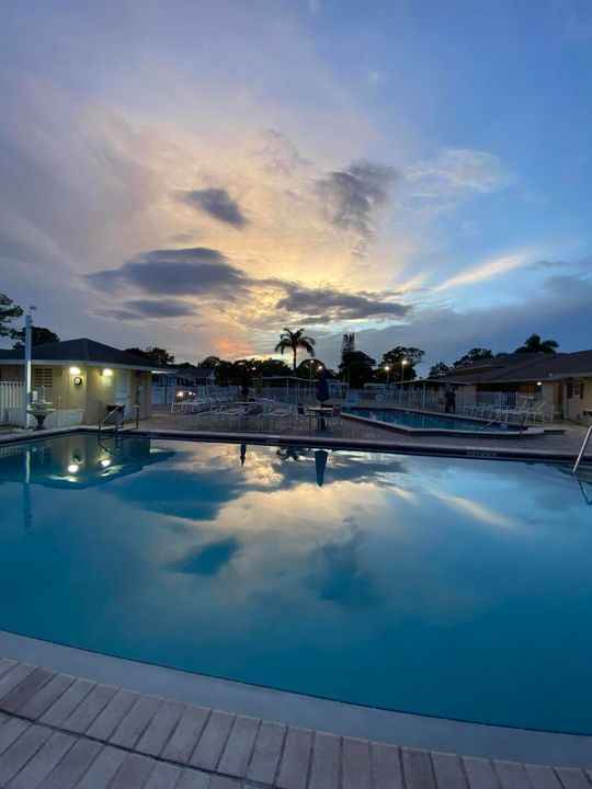 待售: $33,000 (2 贝兹, 2 浴室, 1200 平方英尺)