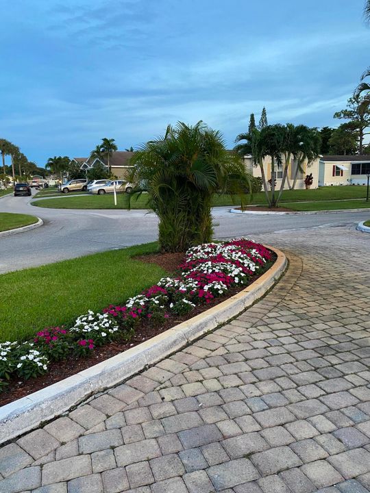 待售: $33,000 (2 贝兹, 2 浴室, 1200 平方英尺)