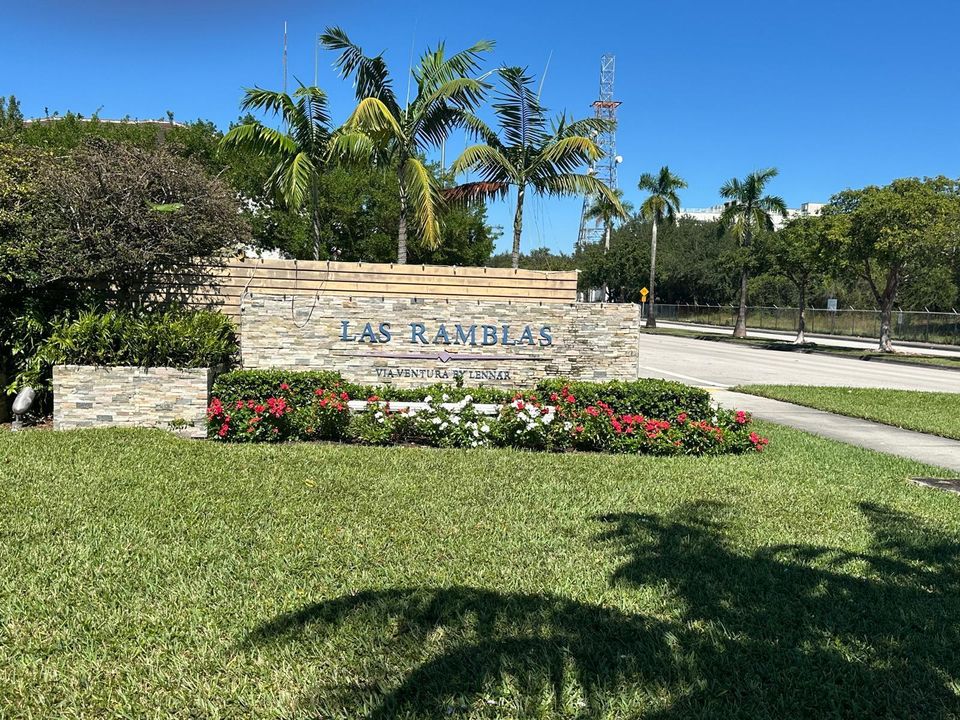 For Sale: $675,000 (4 beds, 2 baths, 1920 Square Feet)