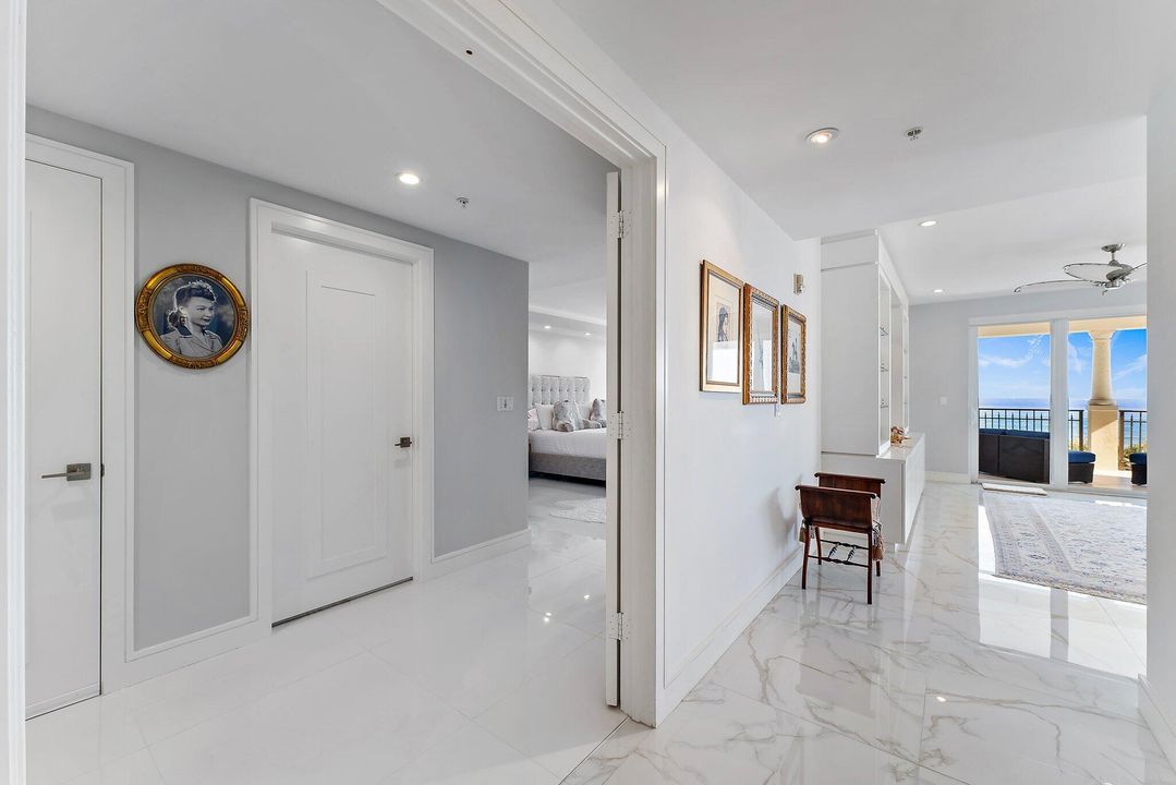 En Venta: $3,945,000 (3 camas, 3 baños, 3295 Pies cuadrados)