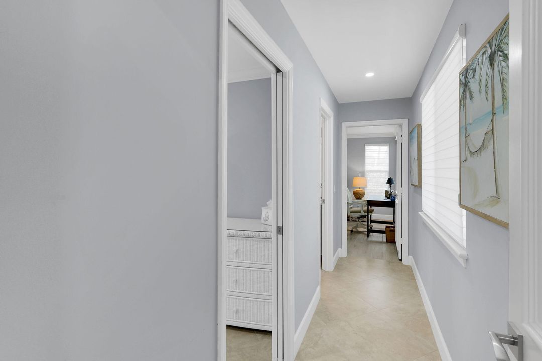 待售: $699,000 (3 贝兹, 2 浴室, 2500 平方英尺)