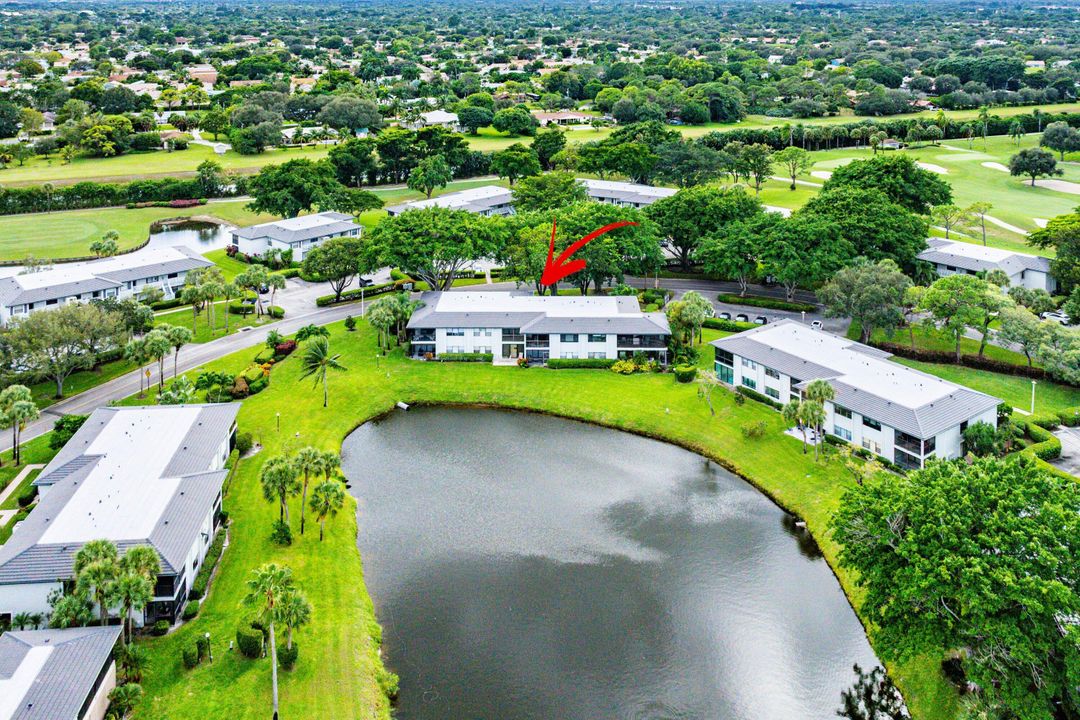 For Sale: $119,900 (2 beds, 2 baths, 1429 Square Feet)