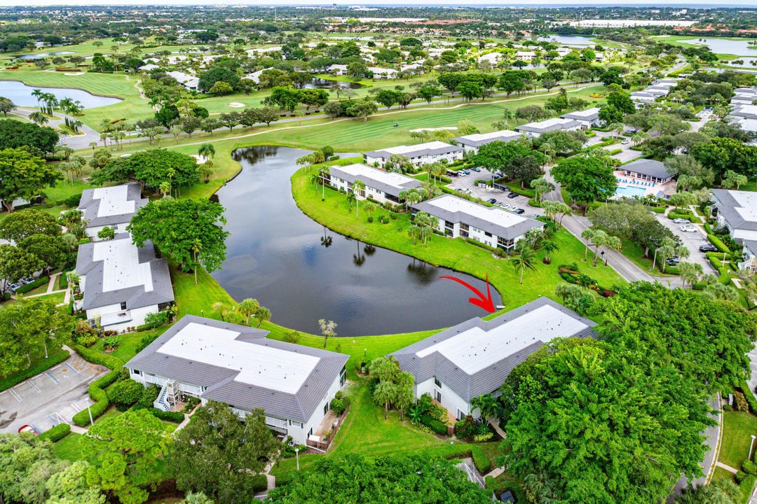 For Sale: $119,900 (2 beds, 2 baths, 1429 Square Feet)