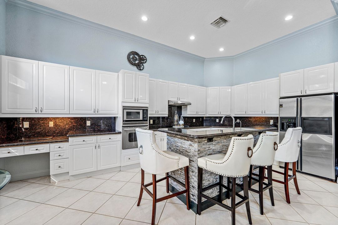 For Sale: $1,250,000 (4 beds, 4 baths, 3460 Square Feet)