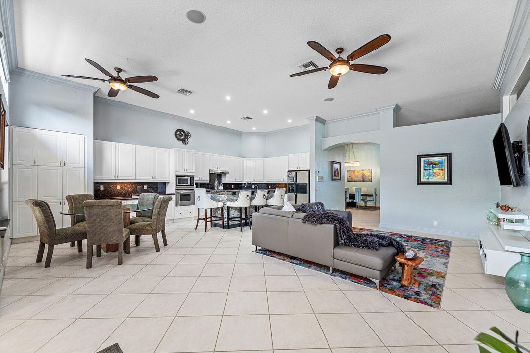 For Sale: $1,250,000 (4 beds, 4 baths, 3460 Square Feet)