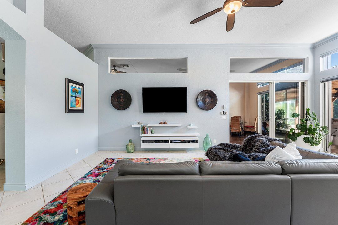 For Sale: $1,250,000 (4 beds, 4 baths, 3460 Square Feet)