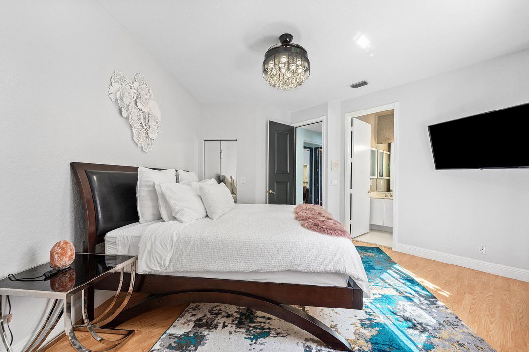 For Sale: $1,250,000 (4 beds, 4 baths, 3460 Square Feet)