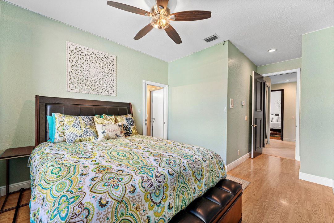 For Sale: $1,250,000 (4 beds, 4 baths, 3460 Square Feet)