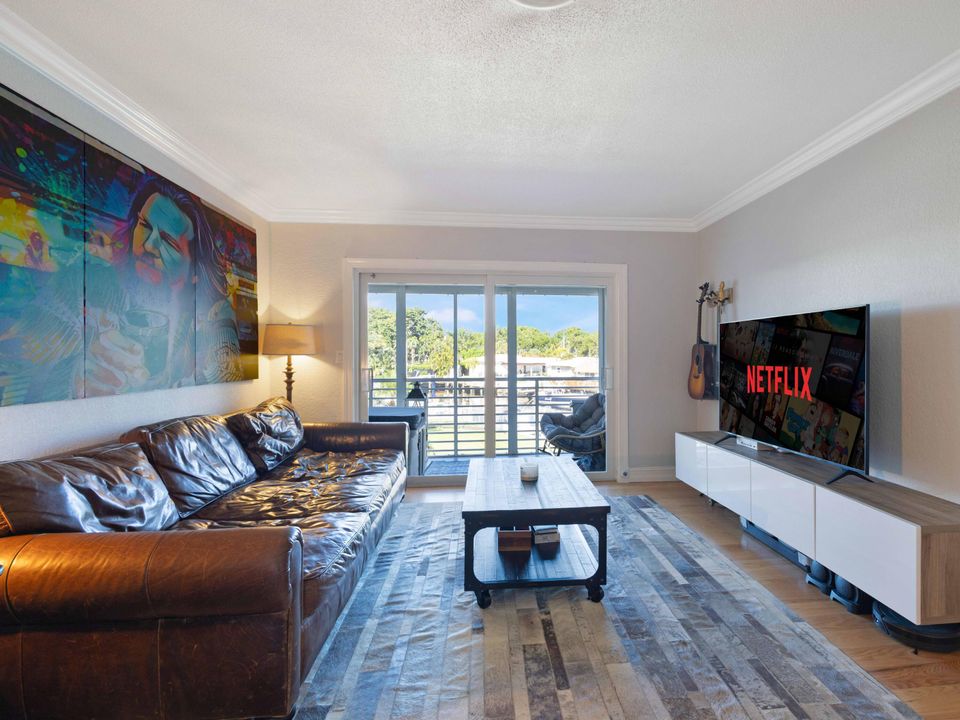 На продажу: $419,500 (1 спален, 1 ванн, 751 Квадратных фут)