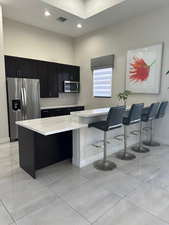 For Sale: $675,000 (4 beds, 2 baths, 1920 Square Feet)