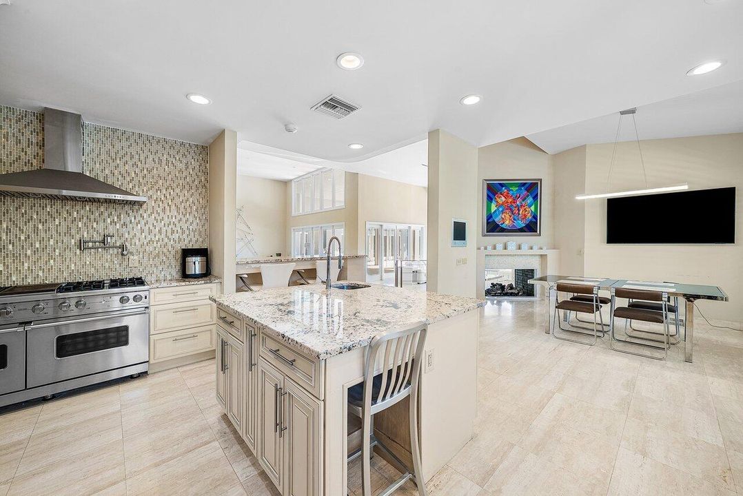 En Venta: $7,350,000 (5 camas, 7 baños, 6369 Pies cuadrados)