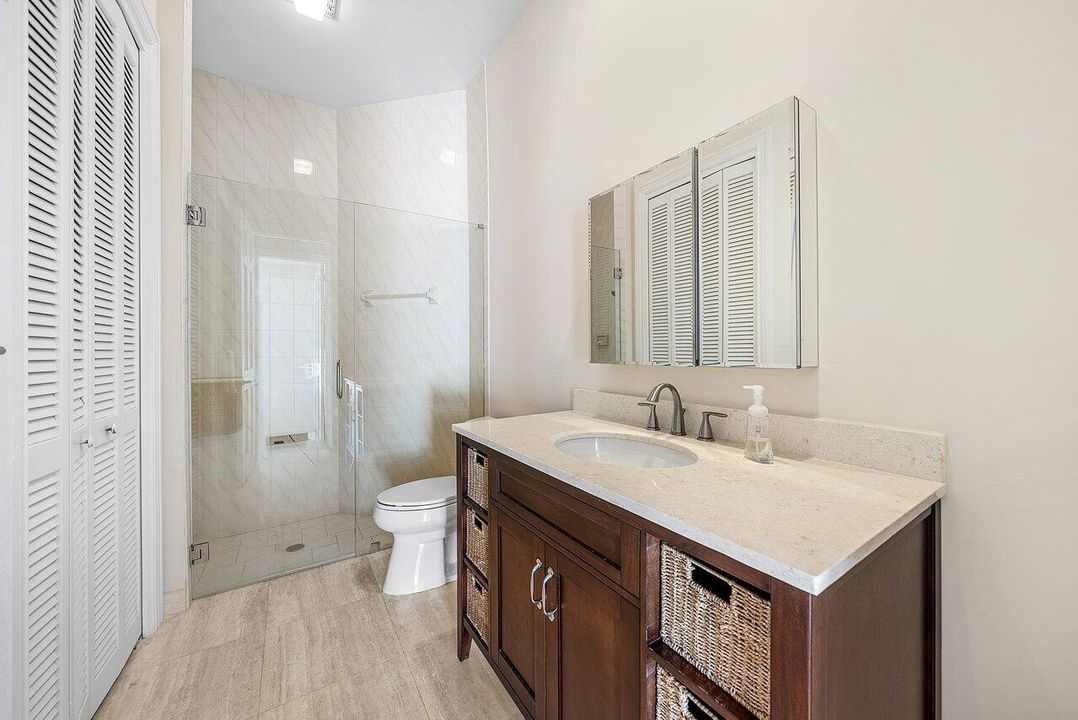 En Venta: $7,350,000 (5 camas, 7 baños, 6369 Pies cuadrados)