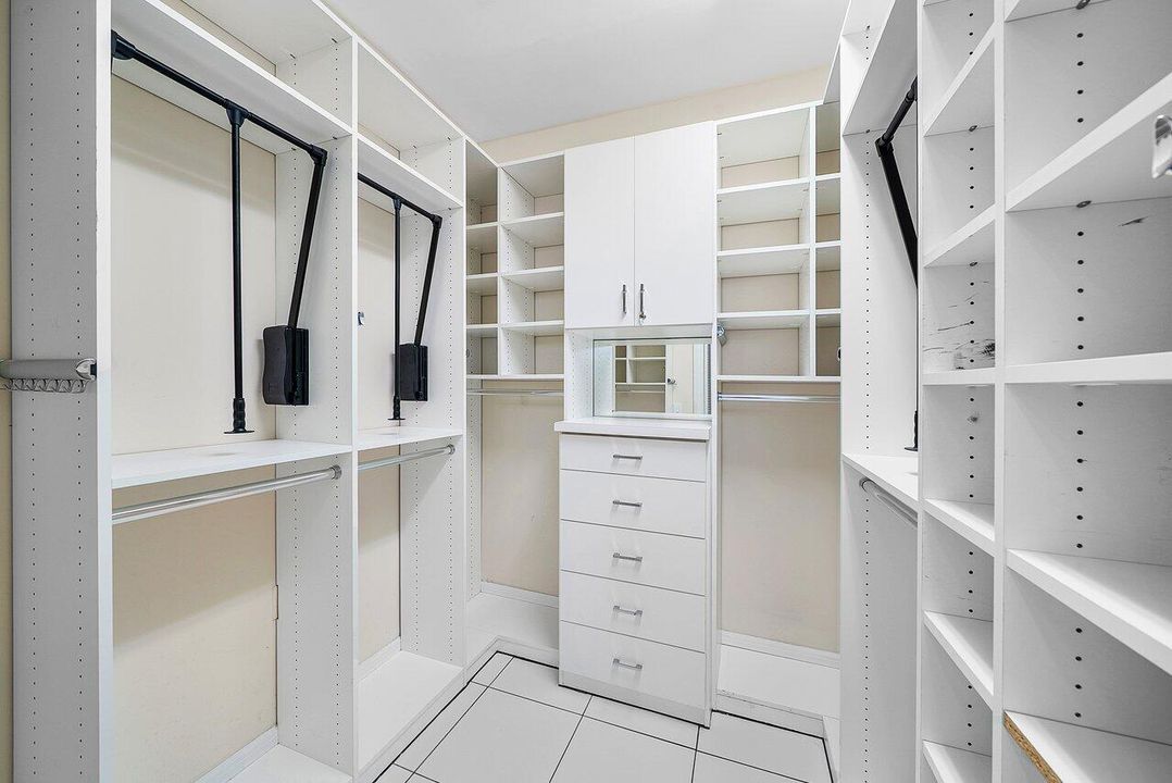 En Venta: $7,350,000 (5 camas, 7 baños, 6369 Pies cuadrados)