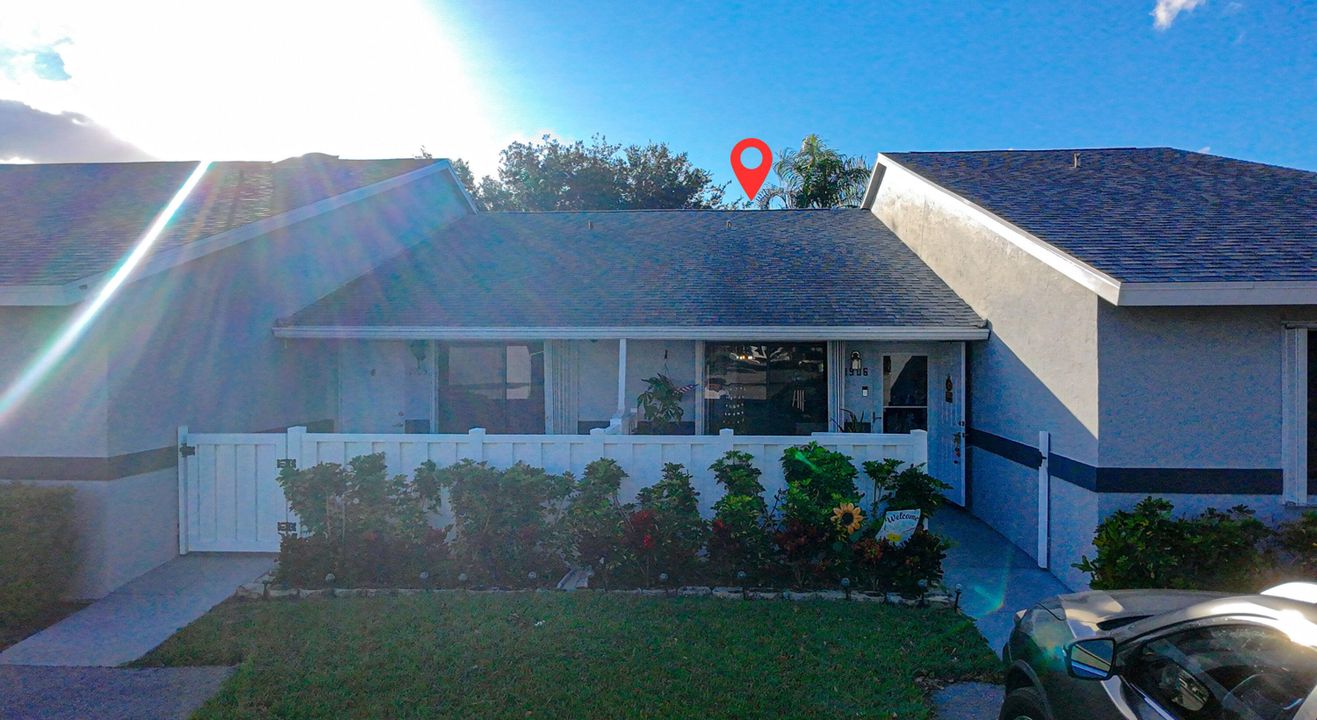 For Sale: $315,000 (3 beds, 2 baths, 1388 Square Feet)