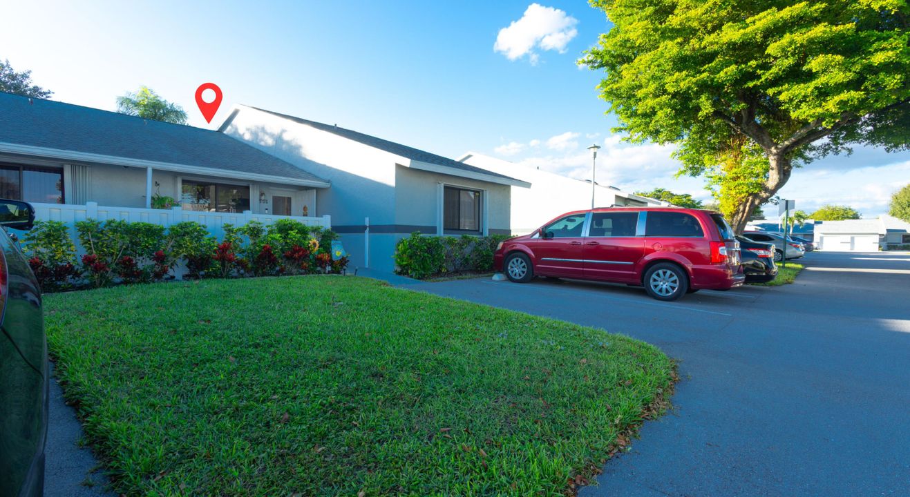 For Sale: $315,000 (3 beds, 2 baths, 1388 Square Feet)
