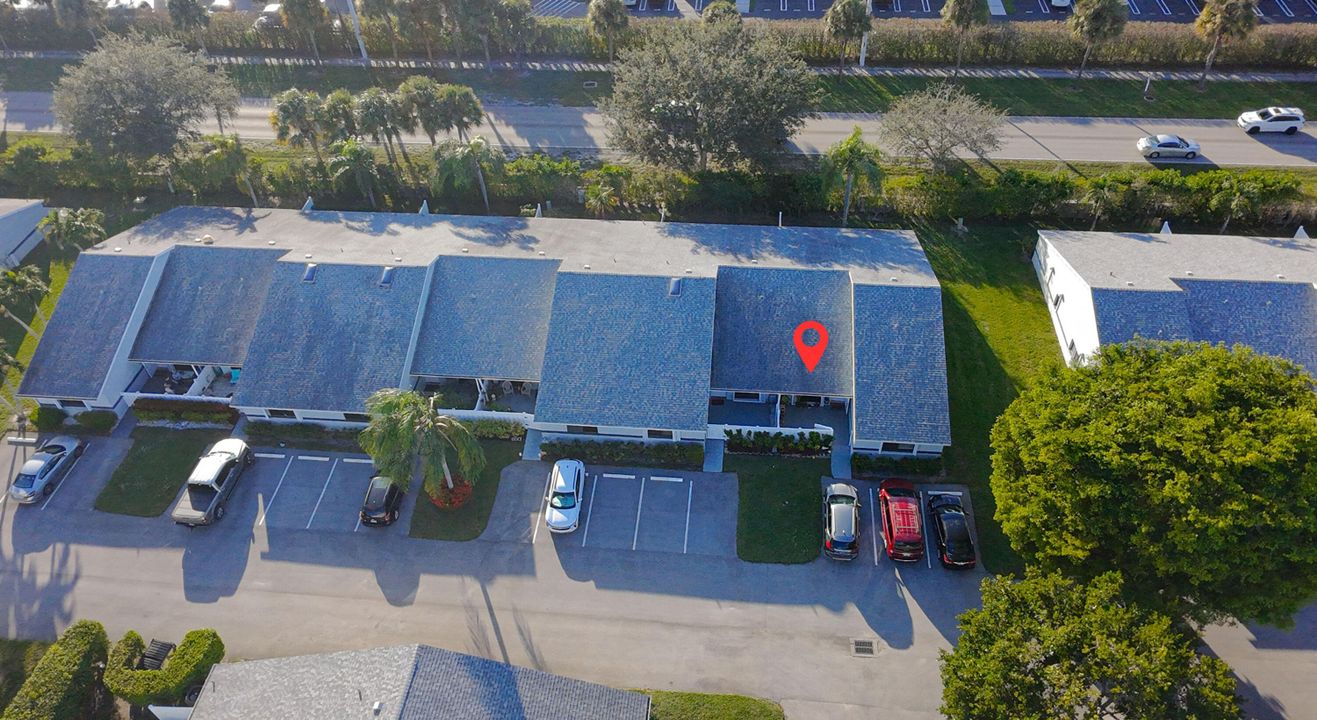 For Sale: $315,000 (3 beds, 2 baths, 1388 Square Feet)