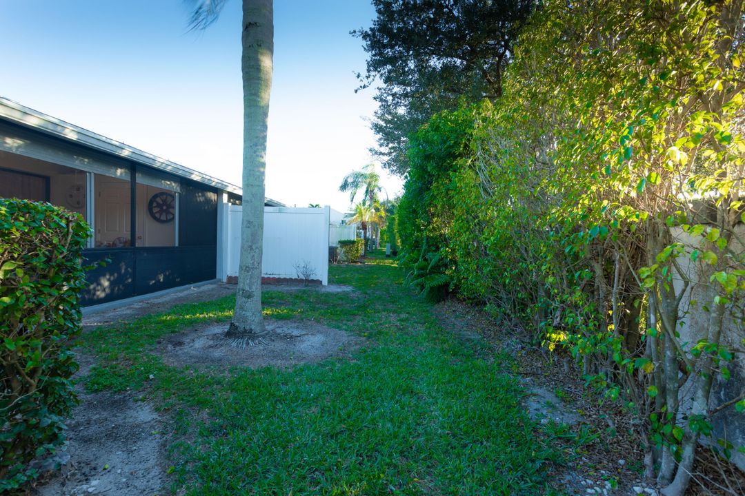 For Sale: $315,000 (3 beds, 2 baths, 1388 Square Feet)