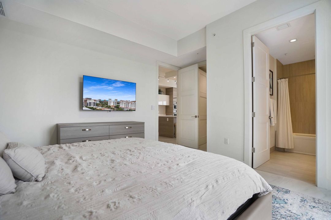 For Rent: $11,000 (2 beds, 2 baths, 1791 Square Feet)