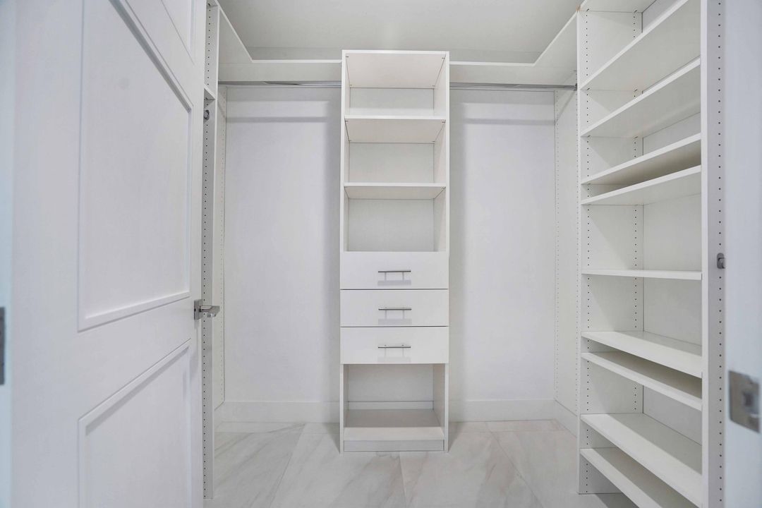 For Rent: $11,000 (2 beds, 2 baths, 1791 Square Feet)