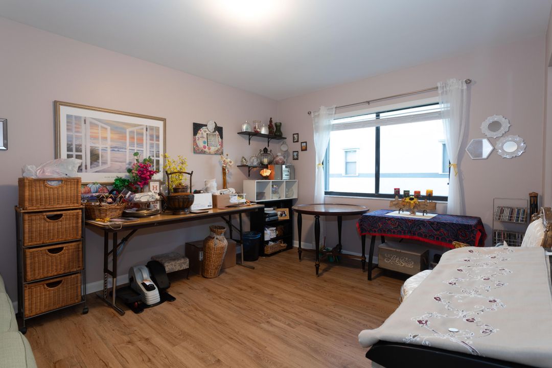 For Sale: $315,000 (3 beds, 2 baths, 1388 Square Feet)