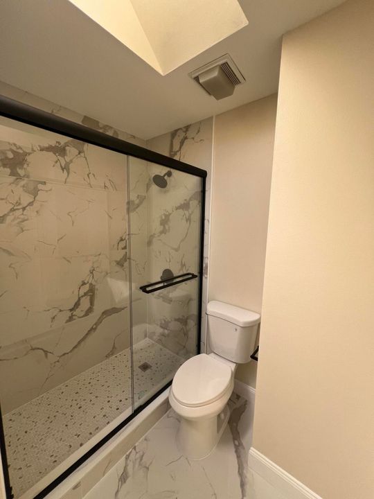 待售: $399,900 (2 贝兹, 2 浴室, 1147 平方英尺)