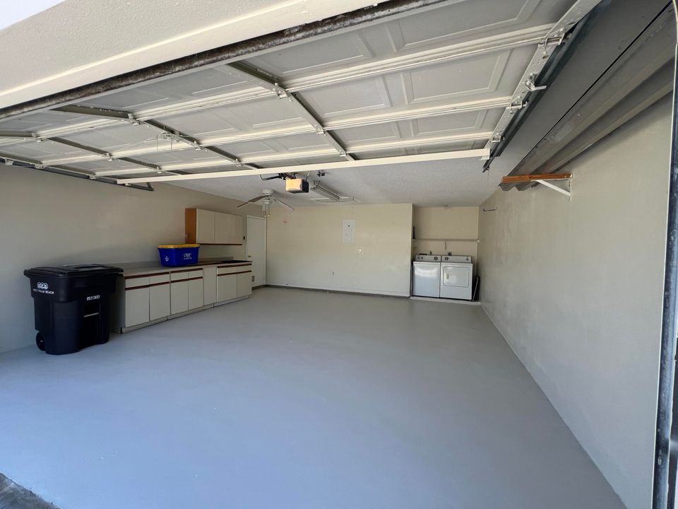 待售: $399,900 (2 贝兹, 2 浴室, 1147 平方英尺)