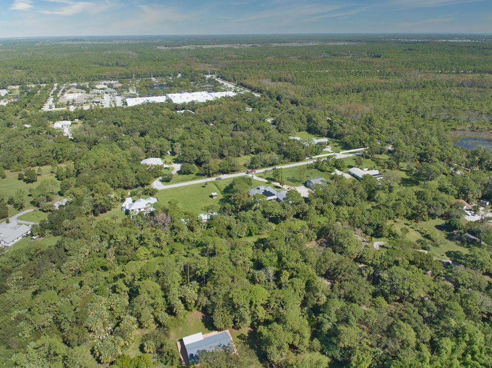 Active With Contract: $1,200,000 (3 beds, 2 baths, 1528 Square Feet)