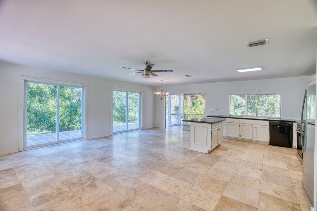 Active With Contract: $1,200,000 (3 beds, 2 baths, 1528 Square Feet)