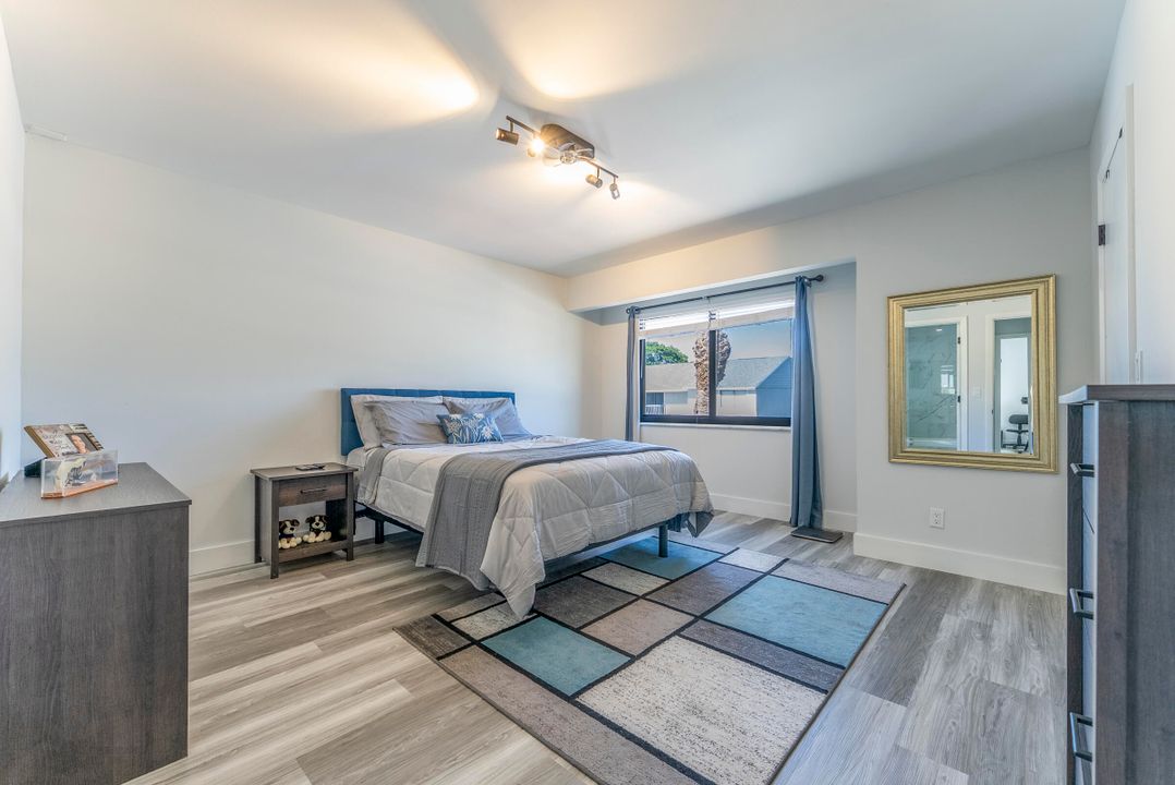 For Sale: $310,000 (2 beds, 2 baths, 1208 Square Feet)