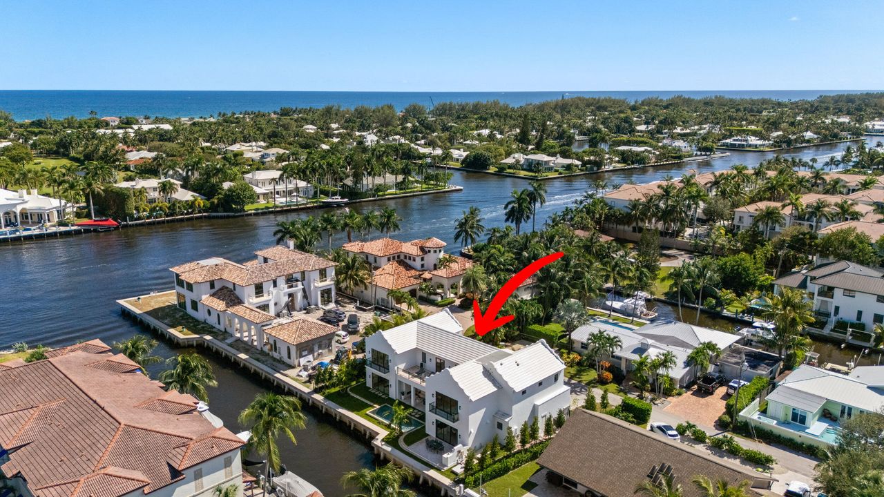 For Sale: $6,890,000 (5 beds, 5 baths, 5260 Square Feet)