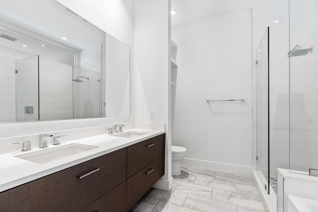 For Sale: $1,290,000 (3 beds, 3 baths, 2233 Square Feet)