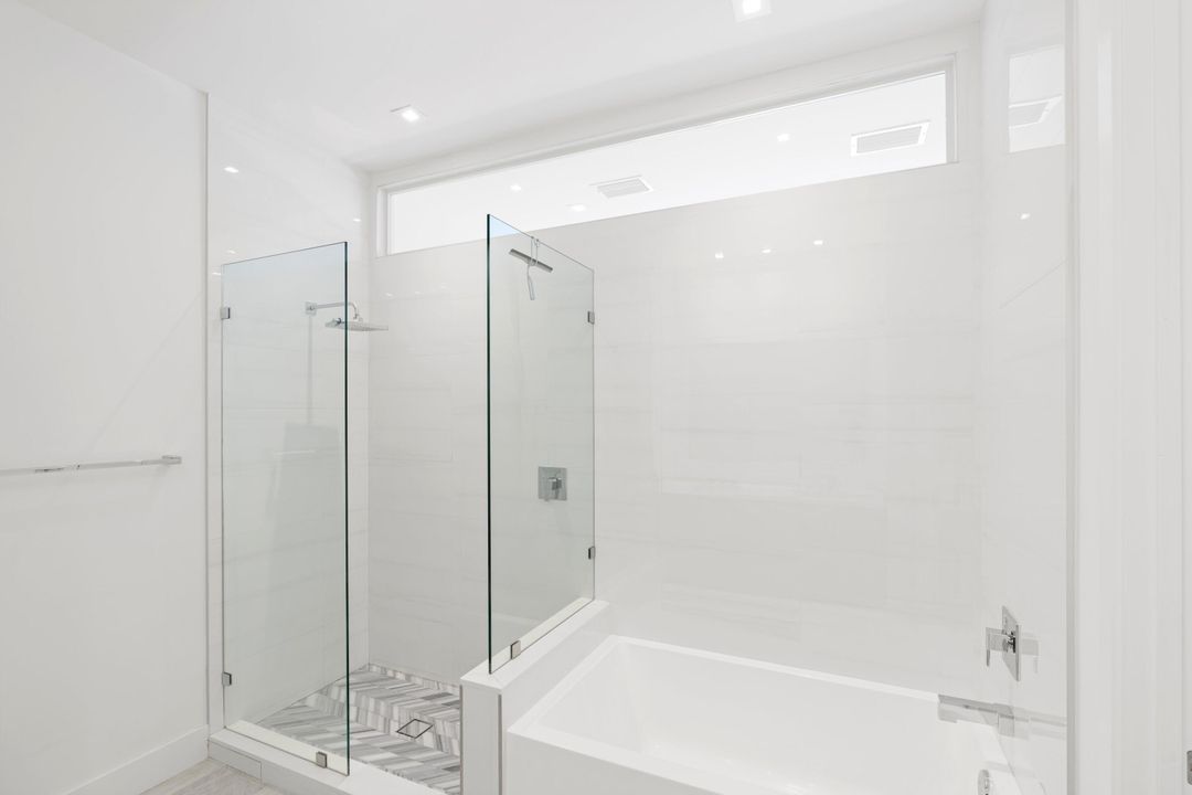 For Sale: $1,290,000 (3 beds, 3 baths, 2233 Square Feet)