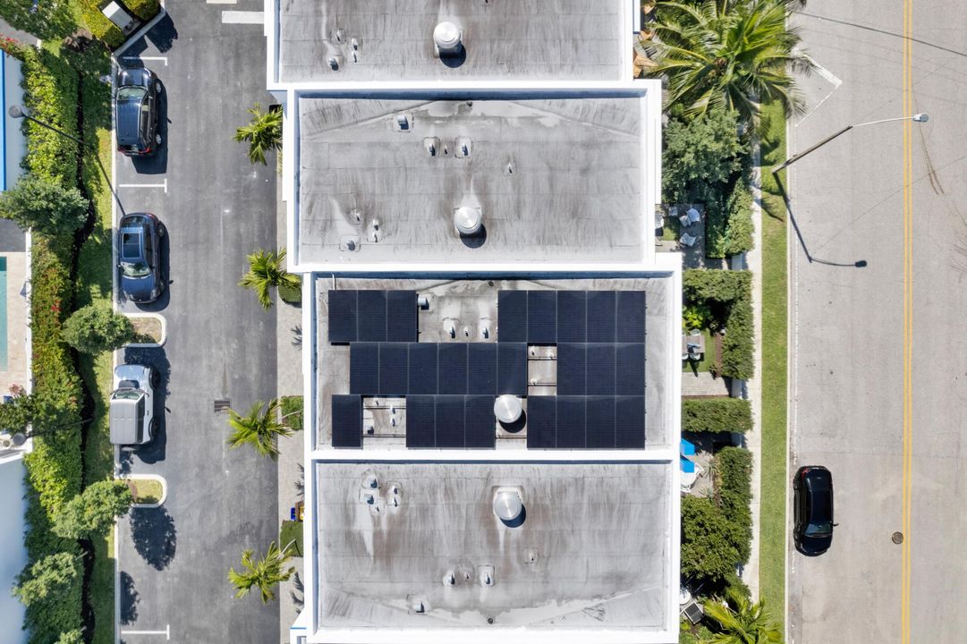 For Sale: $1,290,000 (3 beds, 3 baths, 2233 Square Feet)