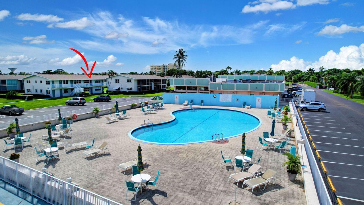 Active With Contract: $120,000 (1 beds, 1 baths, 570 Square Feet)