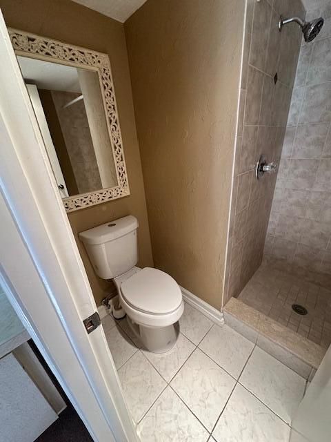 Activo con contrato: $1,950 (2 camas, 2 baños, 1173 Pies cuadrados)