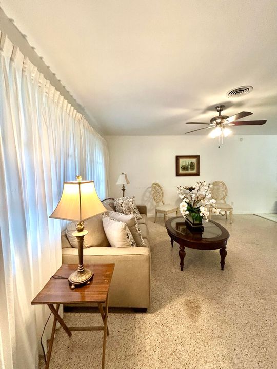 For Sale: $299,000 (3 beds, 2 baths, 1268 Square Feet)