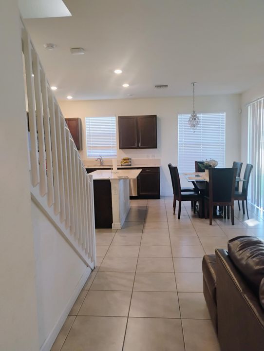 For Sale: $420,000 (4 beds, 3 baths, 2271 Square Feet)