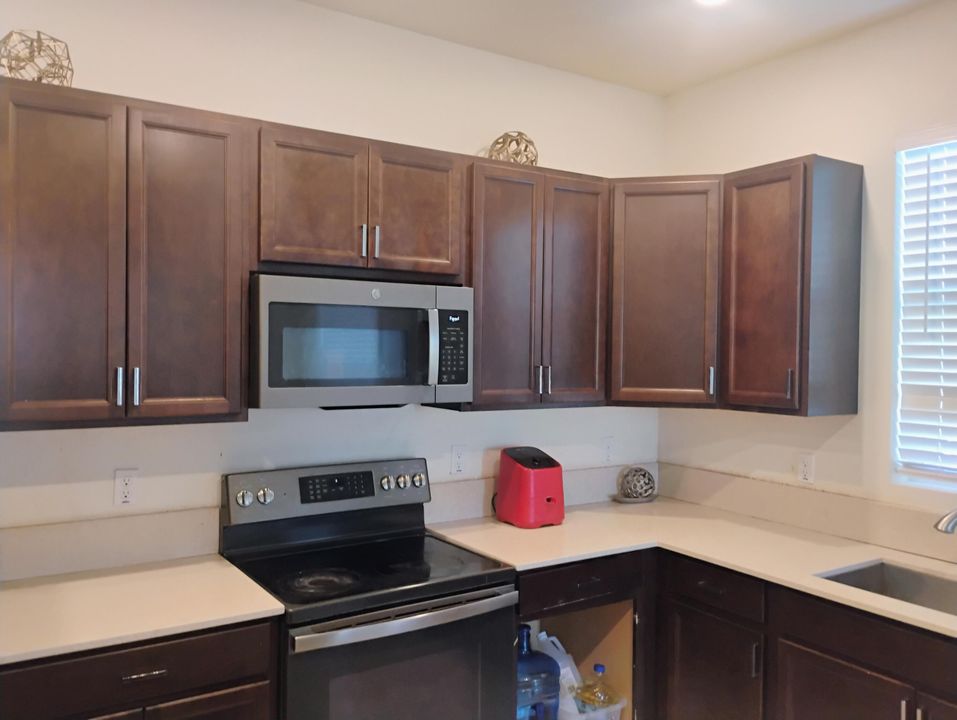 For Sale: $420,000 (4 beds, 3 baths, 2271 Square Feet)