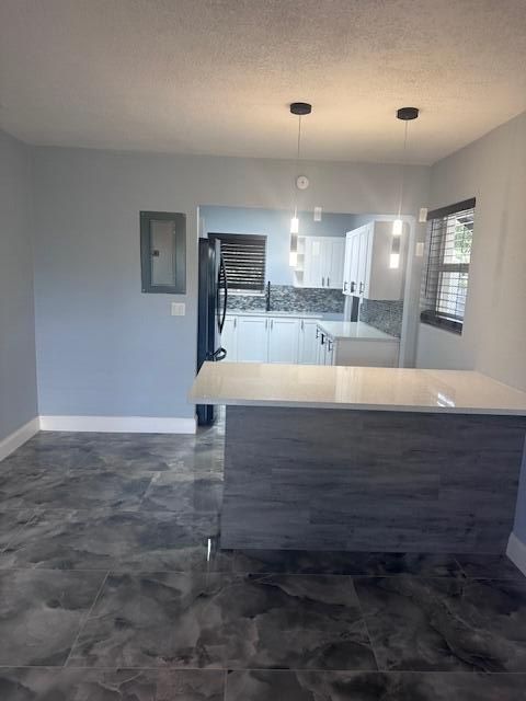 Recently Rented: $3,100 (4 beds, 1 baths, 1258 Square Feet)