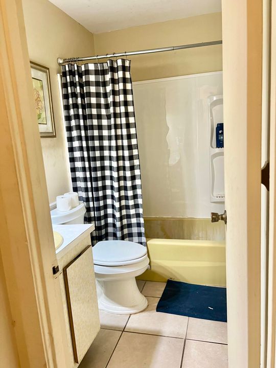 Activo con contrato: $999,900 (0 camas, 0 baños, 4292 Pies cuadrados)