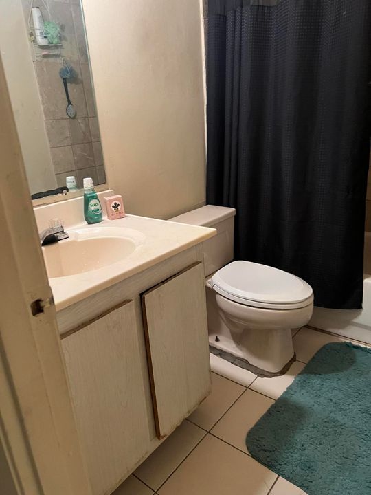 Activo con contrato: $999,900 (0 camas, 0 baños, 4292 Pies cuadrados)