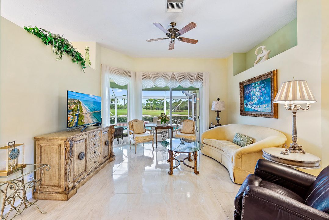 En Venta: $575,000 (3 camas, 2 baños, 1637 Pies cuadrados)