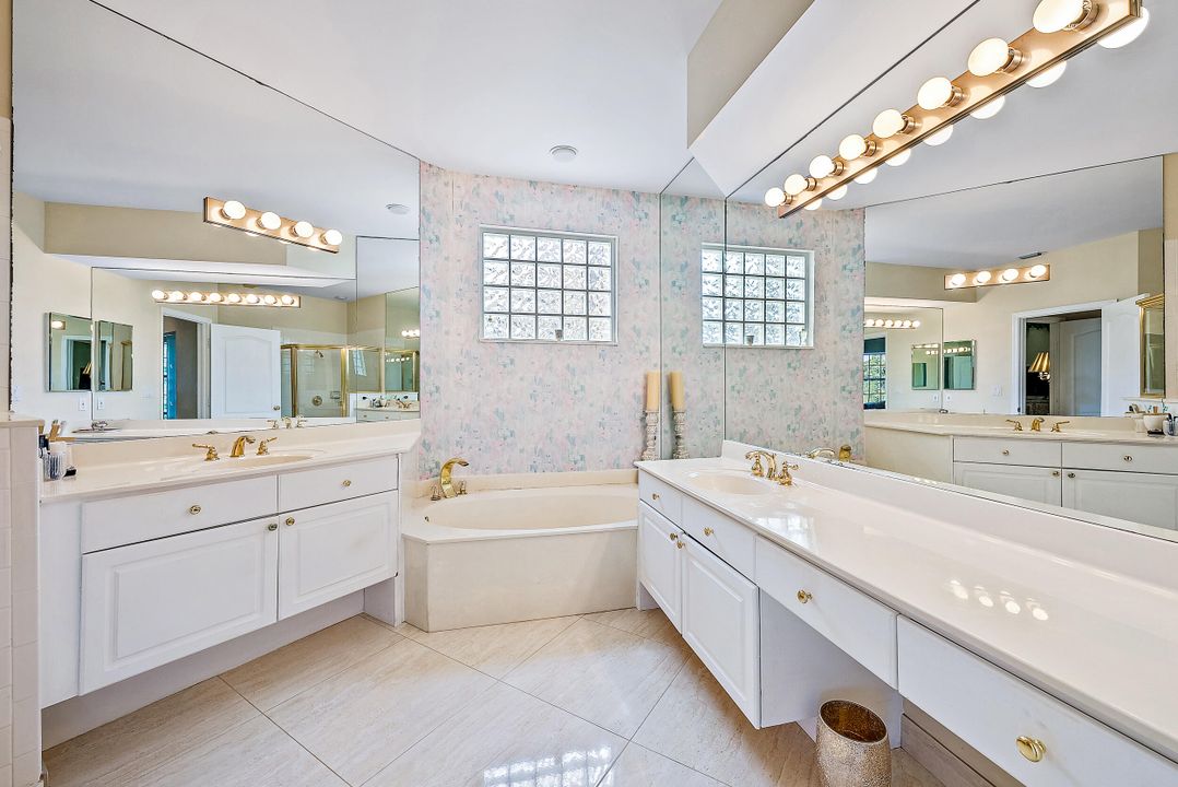 En Venta: $575,000 (3 camas, 2 baños, 1637 Pies cuadrados)