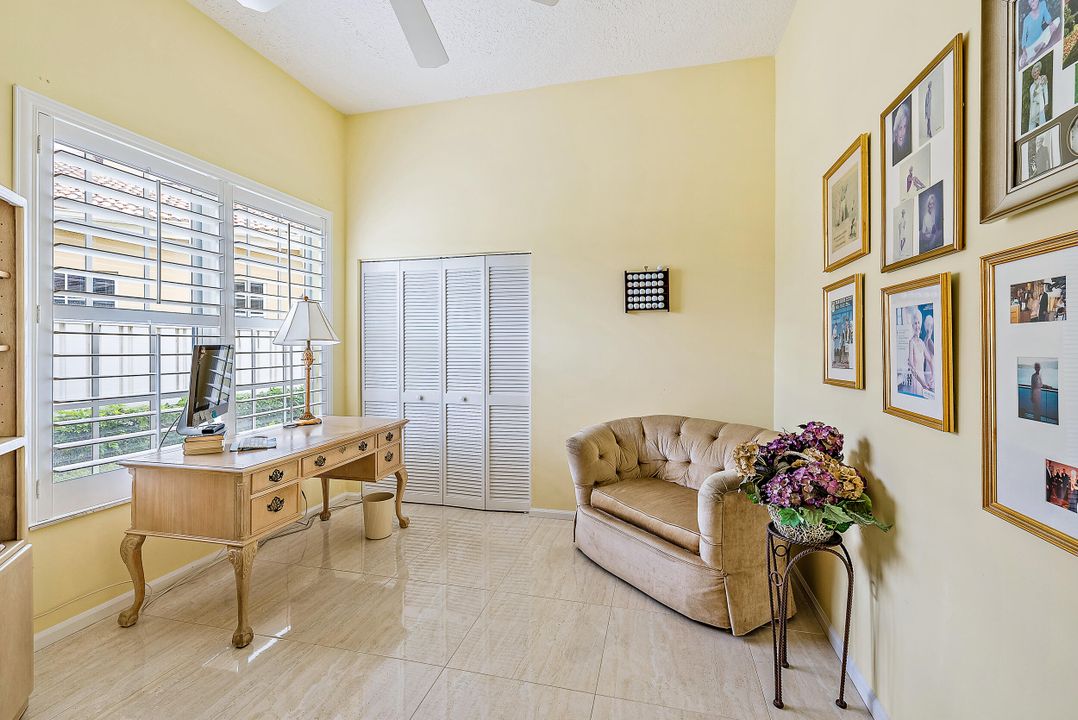 En Venta: $575,000 (3 camas, 2 baños, 1637 Pies cuadrados)