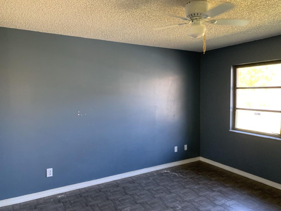 For Sale: $349,000 (2 beds, 2 baths, 1324 Square Feet)