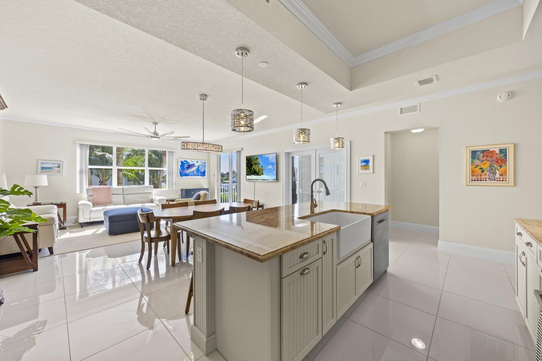 На продажу: $1,399,900 (3 спален, 2 ванн, 1859 Квадратных фут)